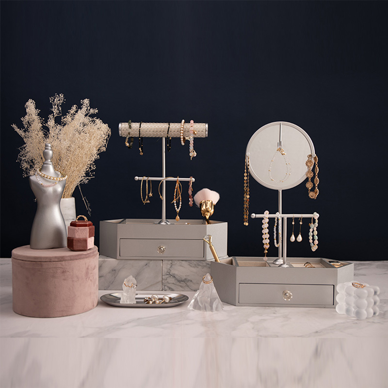 Organizér na šperky v tvare T Drevený stolný organizér na kozmetiku s okrúhlym zrkadlom