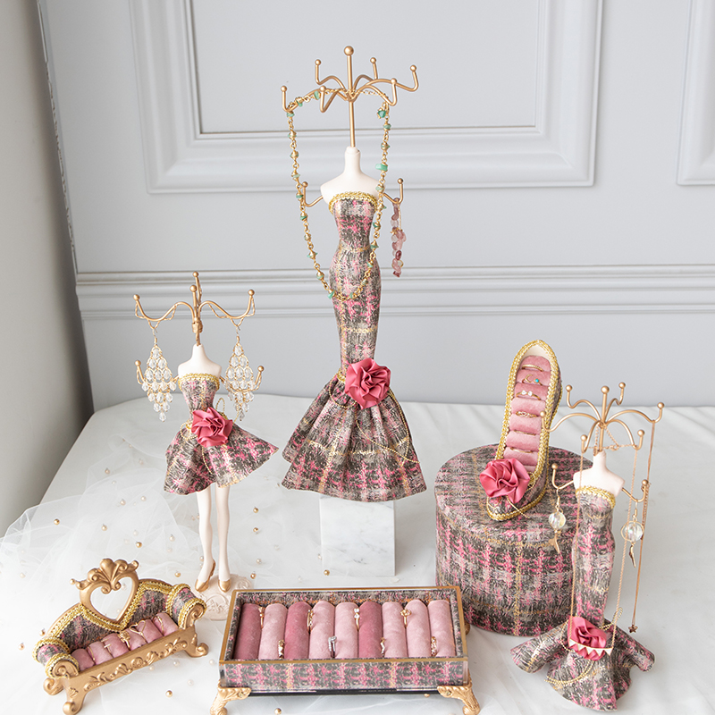 Sada držiakov na vystavenie šperkov v tvare topánok v tvare topánok v tvare manekýn v tvare figuríny